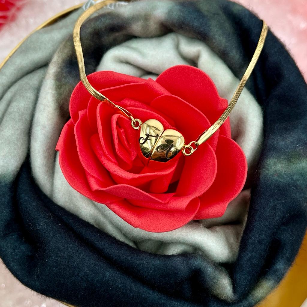 Box Magnetic Love - Scatola, Collana e Plaid