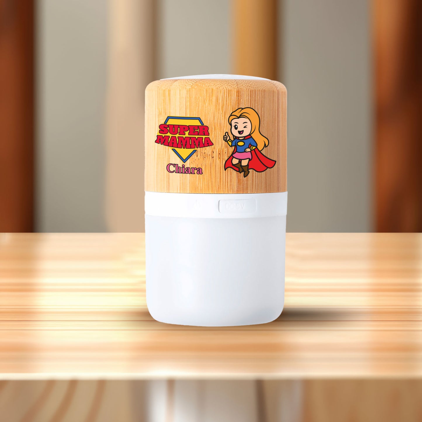 Super mamma (bionda) - Speaker wireless in bamboo - personalizzato con nome