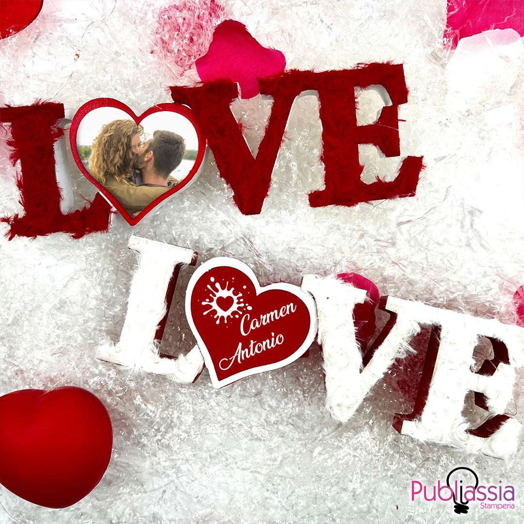 Scritta Love in legno con peluche - personalizzata con nomi o foto