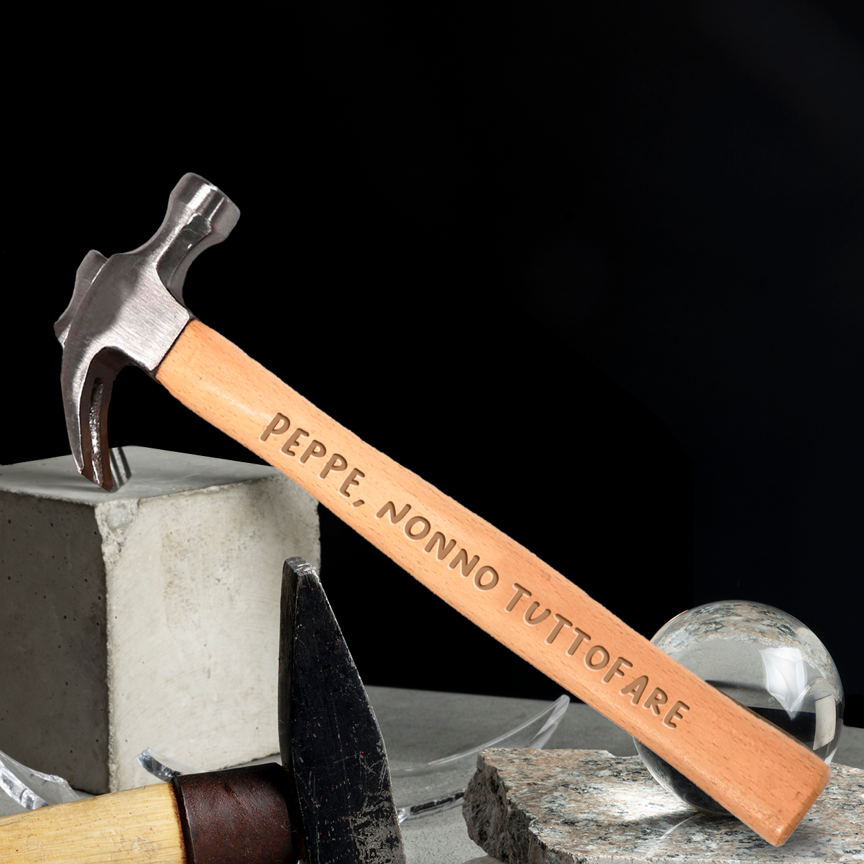 Nonno tuttofare - martello con manico inciso - personalizzato con nome