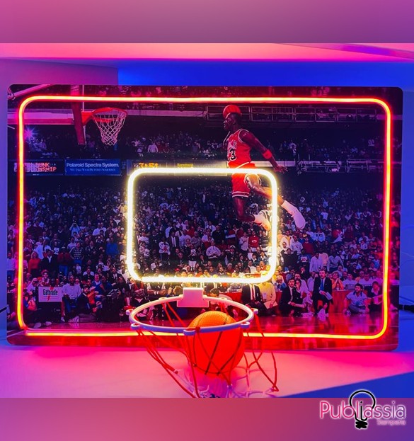 MJ 23 - Canestro con Neon Led personalizzato