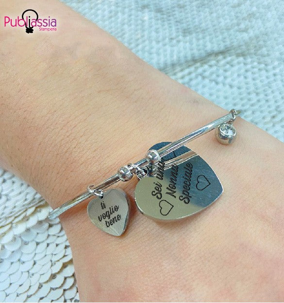 Nonna speciale - Bracciale personalizzata con iniziale incisa - idea regalo