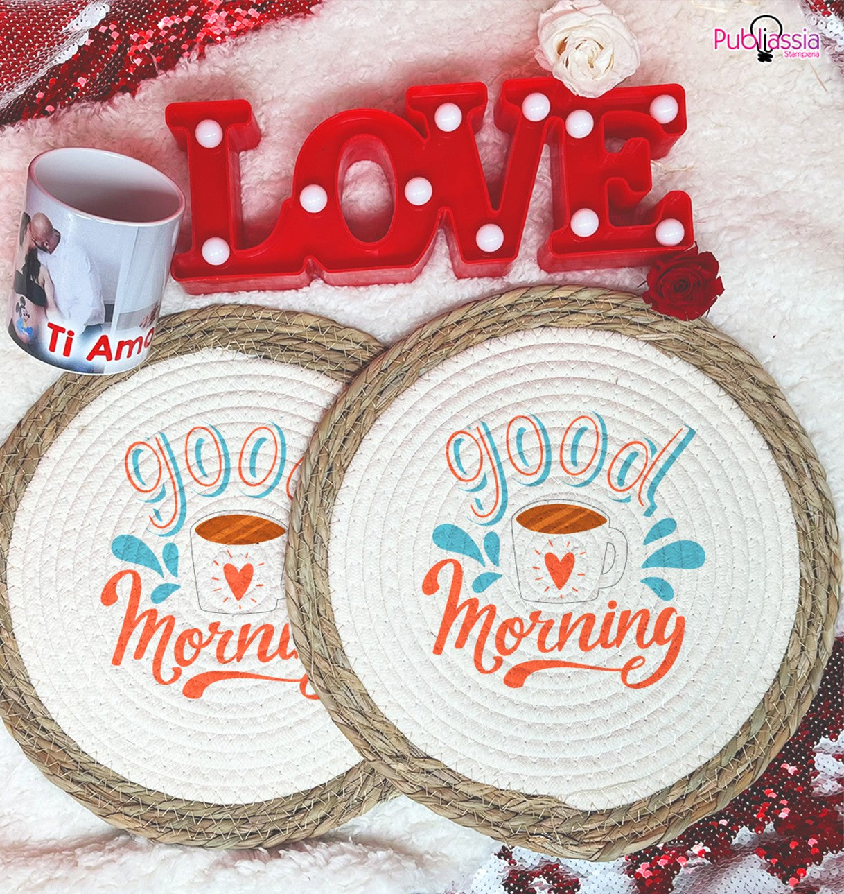 Good morning - Tovaglietta in vimini personalizzata con cognome