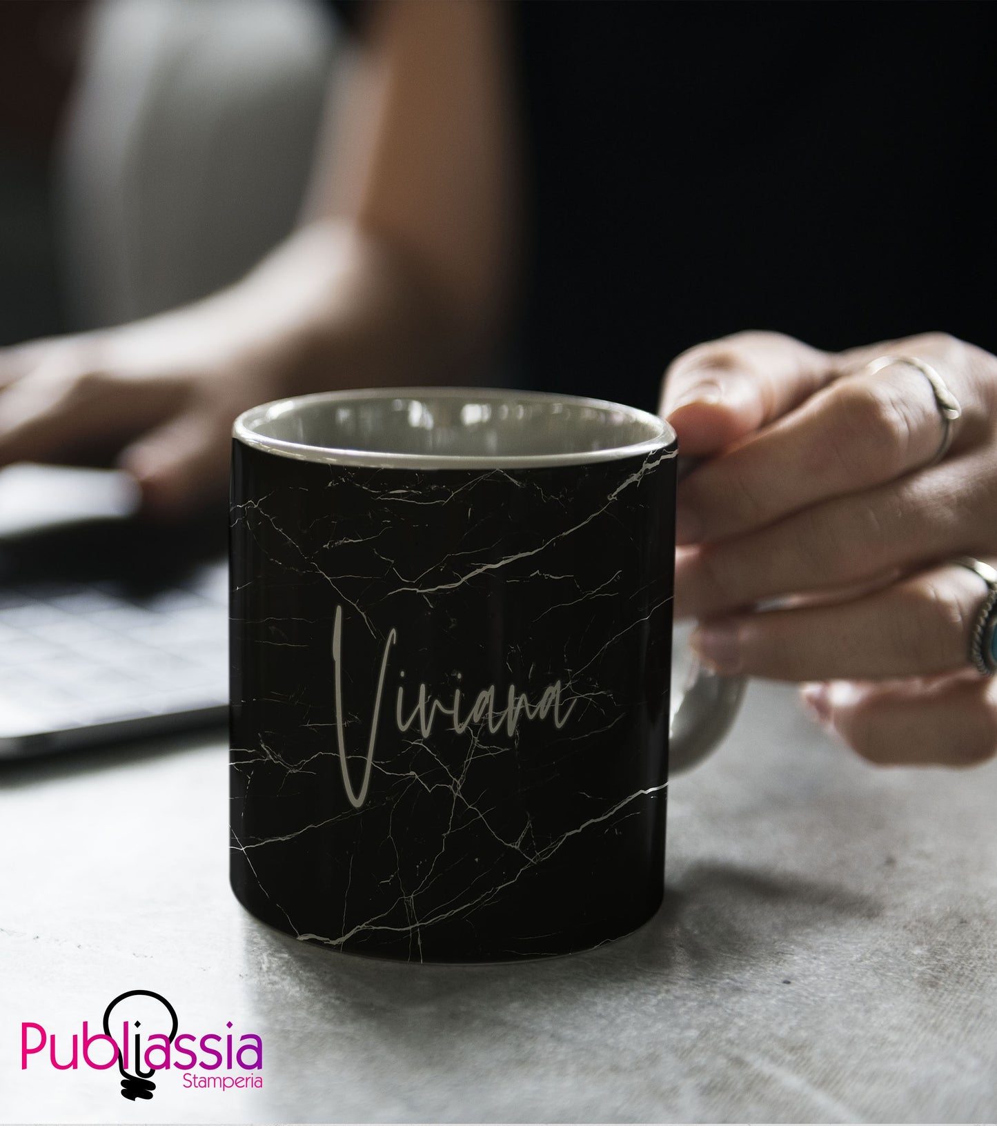 Tazza personalizzata con base in marmo e nome