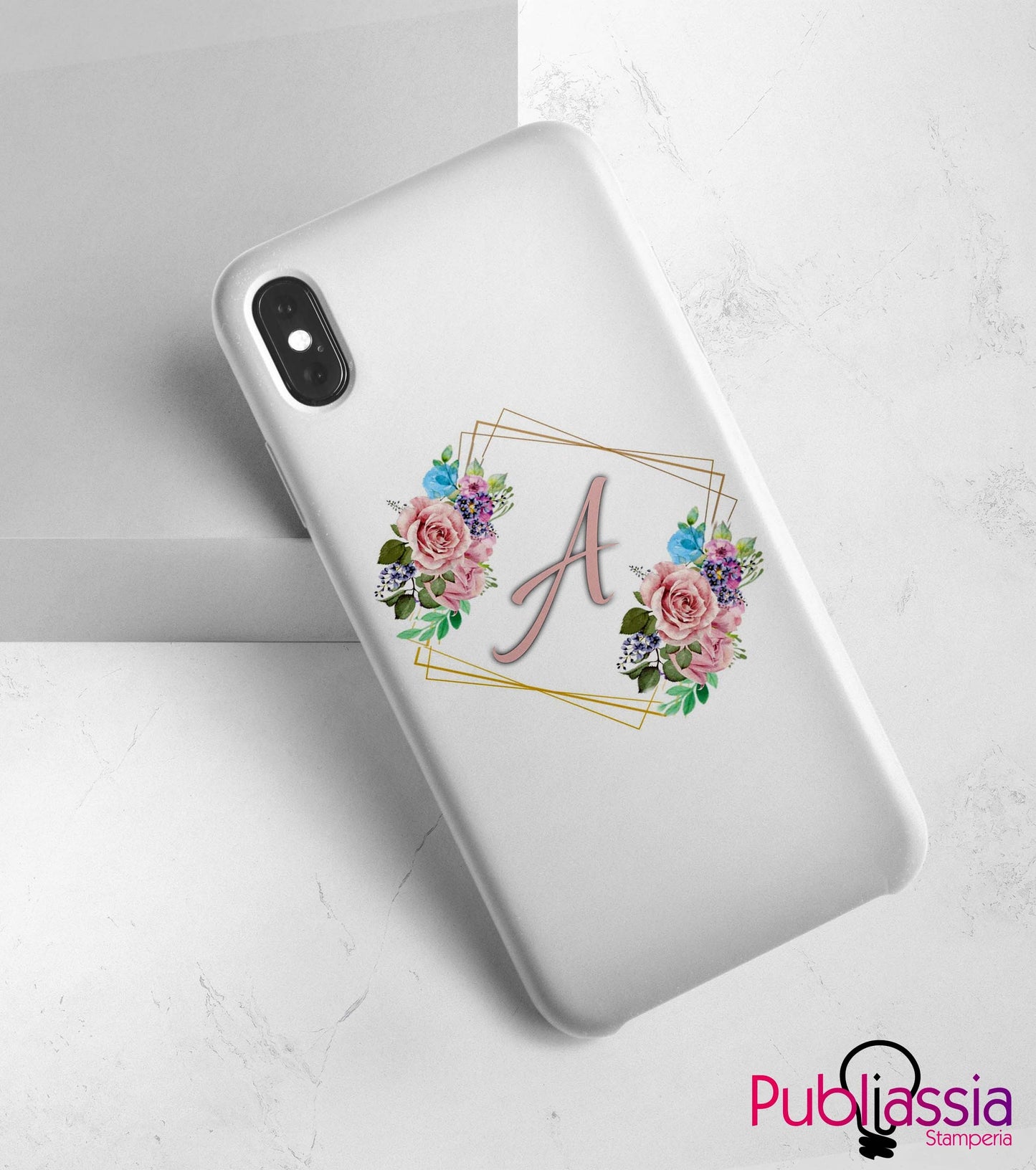 Cover personalizzata con iniziale