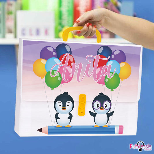 Pinguini - Valigetta In Polipropilene Personalizzata Con Nome 27x37cm Con Maniglia e Chiusura Colorate