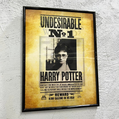 Undesirable - Quadretto poster 3D