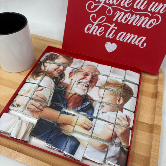 Non c'è complice migliore di un nonno che ti ama - Scatola di cioccolatini a forma puzzle personalizzata con foto