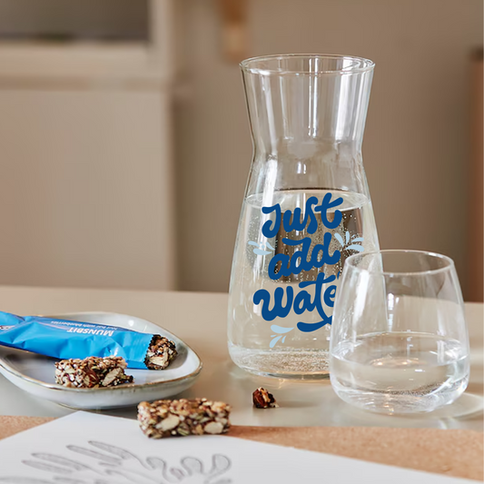 Just add water - Caraffa Brocca Personalizzata Adatta ad Acqua Vino Birra Tutte le Bevande