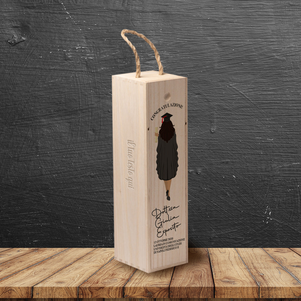 Dott.ssa - portabottiglia in legno - personalizzato