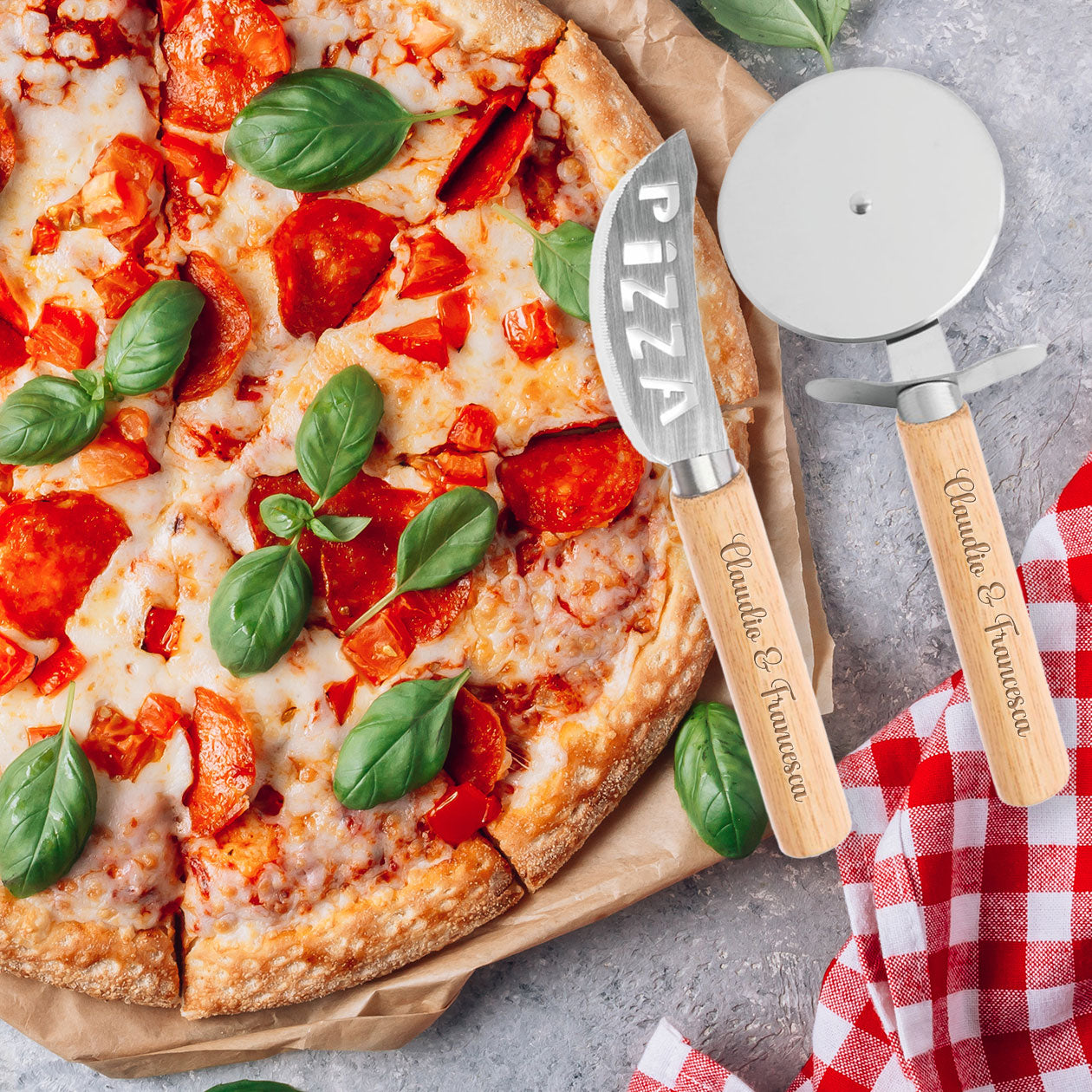 Io e te - Set Taglia Pizza In Bamboo - personalizzato con nomi