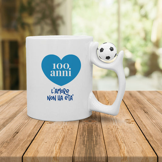 L'amore non ha età - Tazza mug con manico pallone