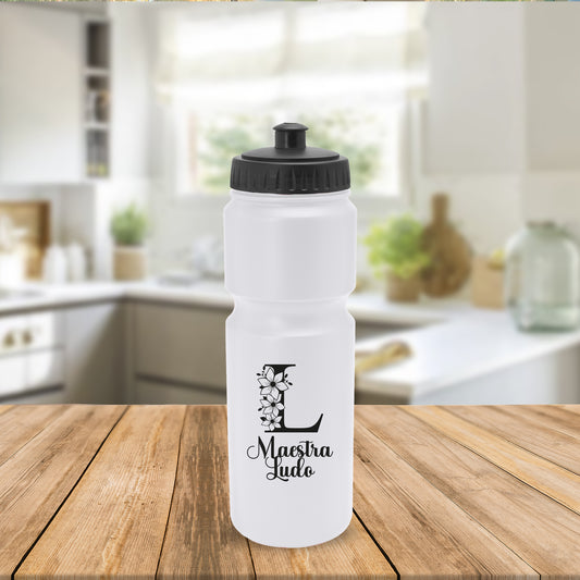 Maestra iniziale flower - Borraccia in PE 840ml. - personalizzata con nome e iniziale