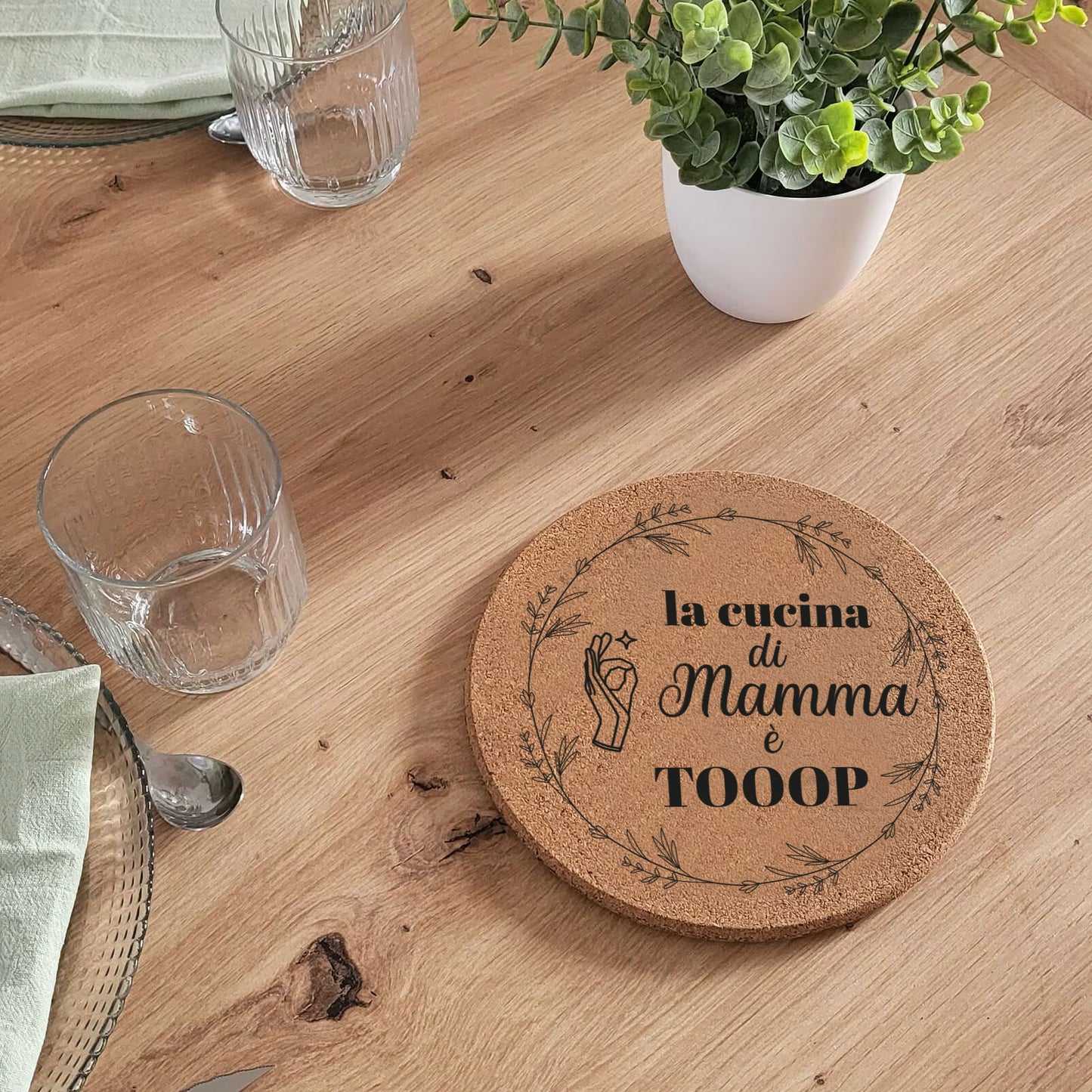 La cucina di mamma è toop - Set da 3 pezzi Sottopentola in sughero naturale 19cm