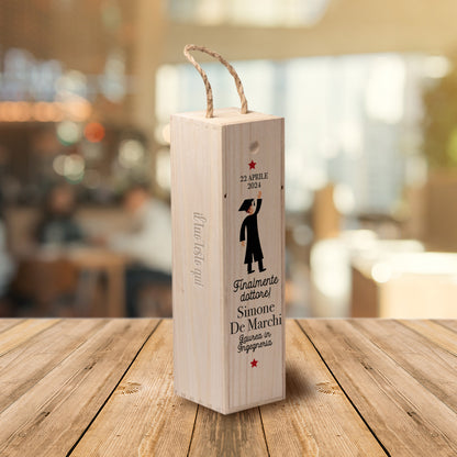 Finalmente dottore - portabottiglia in legno - personalizzato