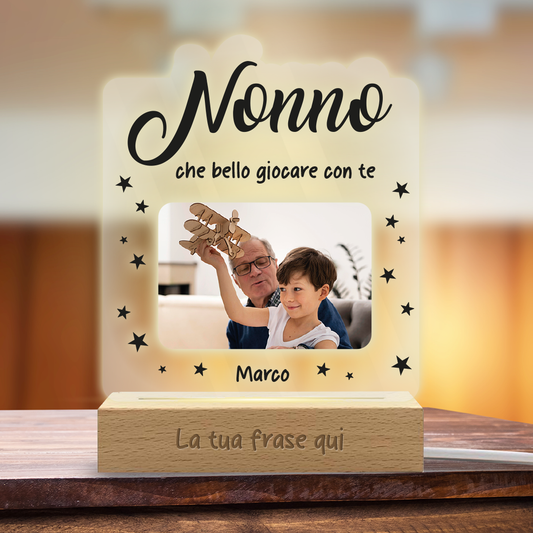 Nonno che bello giocare con te - Lampada - Plexiglass personalizzata con foto e frase