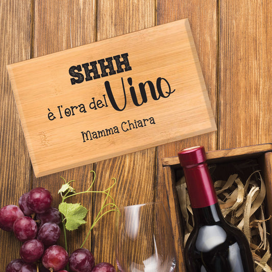 Shhh è l'ora del vino - Set da vino in bamboo personalizzato con nome