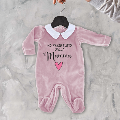 Ho preso tutto dalla mamma - Pagliaccetto Neonato in Ciniglia con Colletto Bianco