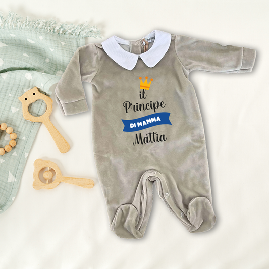 Il principe di mamma - Pagliaccetto Neonato in Ciniglia con Colletto Bianco personalizzato con nome