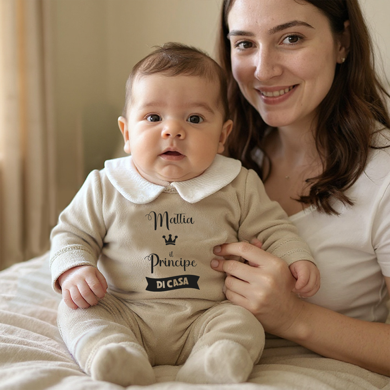 Il principe di casa - Pagliaccetto Neonato in Ciniglia con Colletto Bianco personalizzato con nome