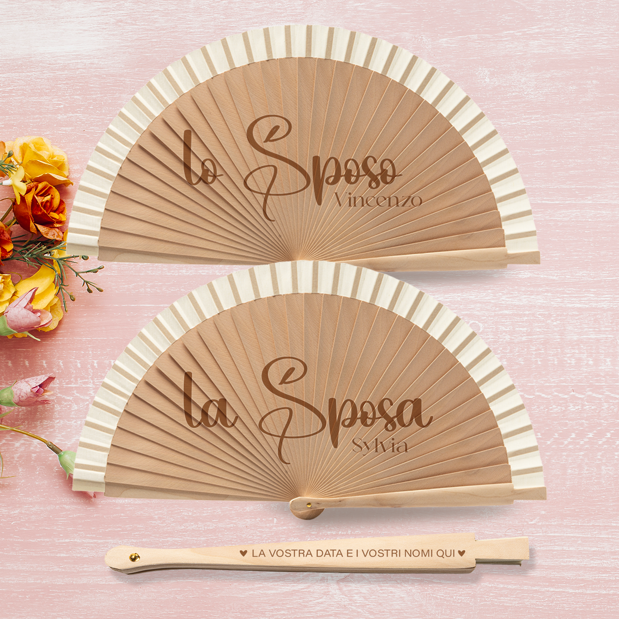 La sposa e lo sposo - Coppia di Ventagli in legno - personalizzata con nomi e data