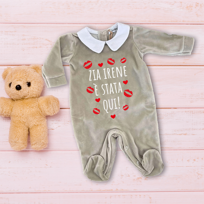 Zia è stata qui - Pagliaccetto Neonato in Ciniglia con Colletto Bianco personalizzato con nome